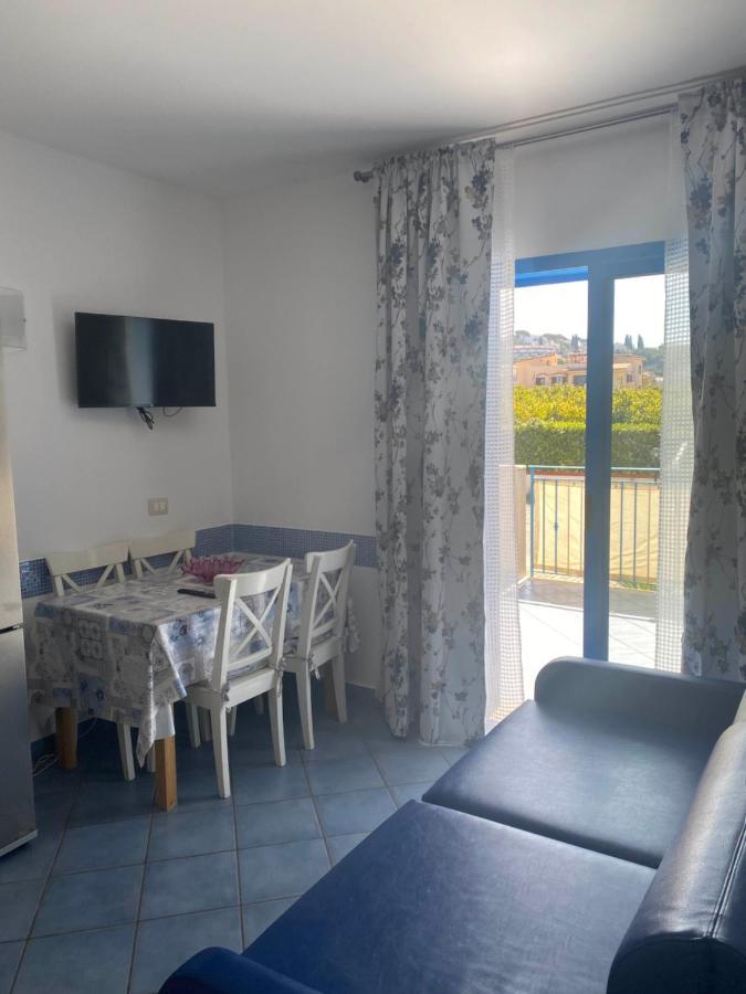 Residenza Le Spiagge Lägenhet Sperlonga Exteriör bild