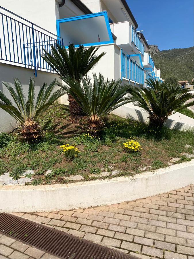 Residenza Le Spiagge Lägenhet Sperlonga Exteriör bild