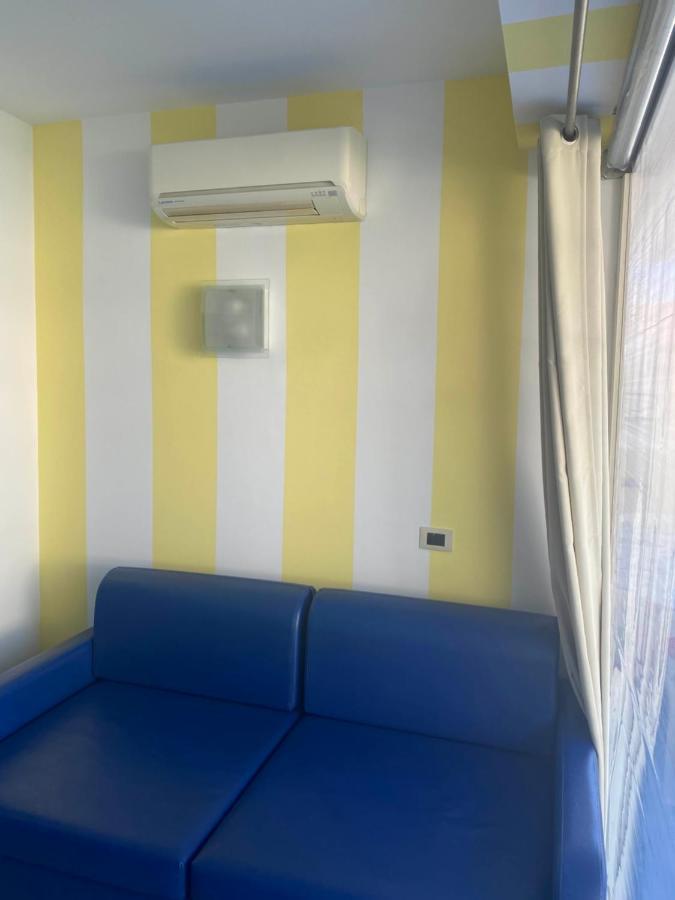 Residenza Le Spiagge Lägenhet Sperlonga Exteriör bild