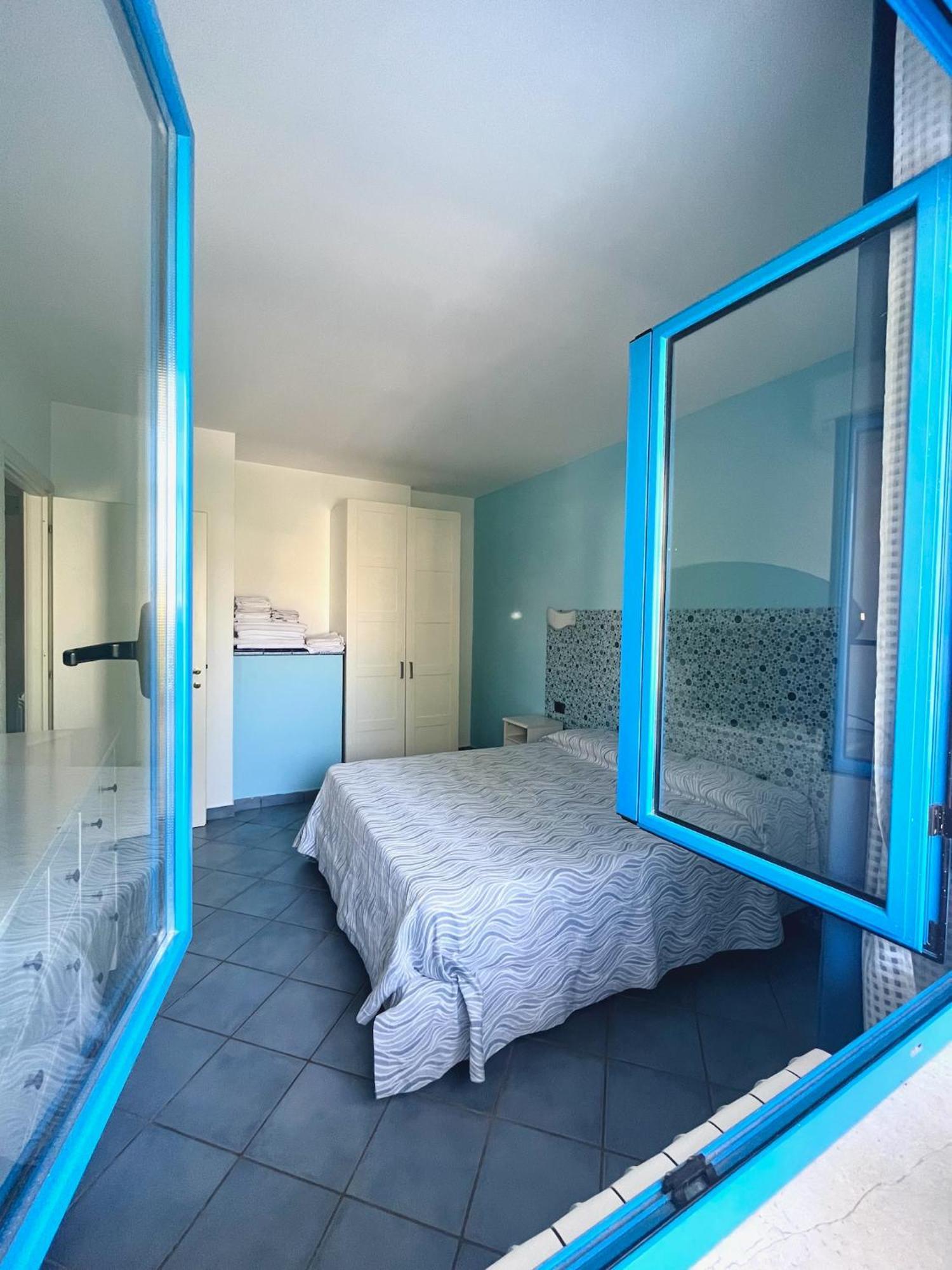 Residenza Le Spiagge Lägenhet Sperlonga Exteriör bild