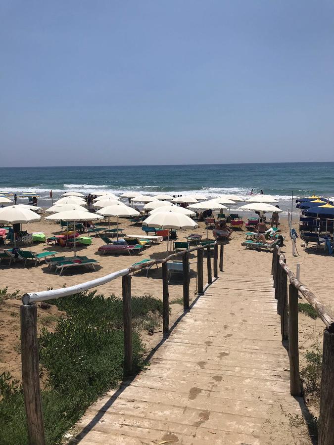 Residenza Le Spiagge Lägenhet Sperlonga Exteriör bild