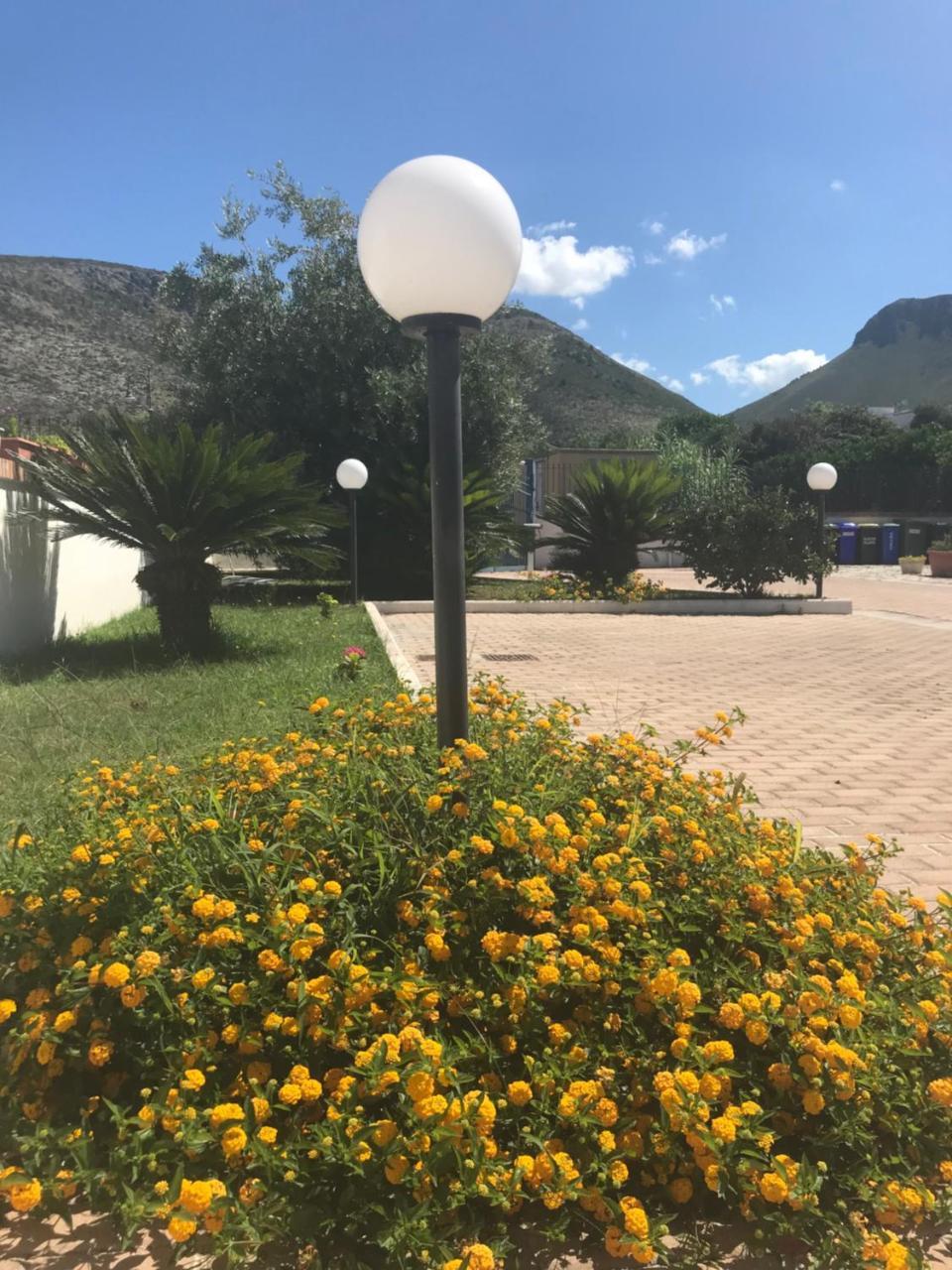 Residenza Le Spiagge Lägenhet Sperlonga Exteriör bild